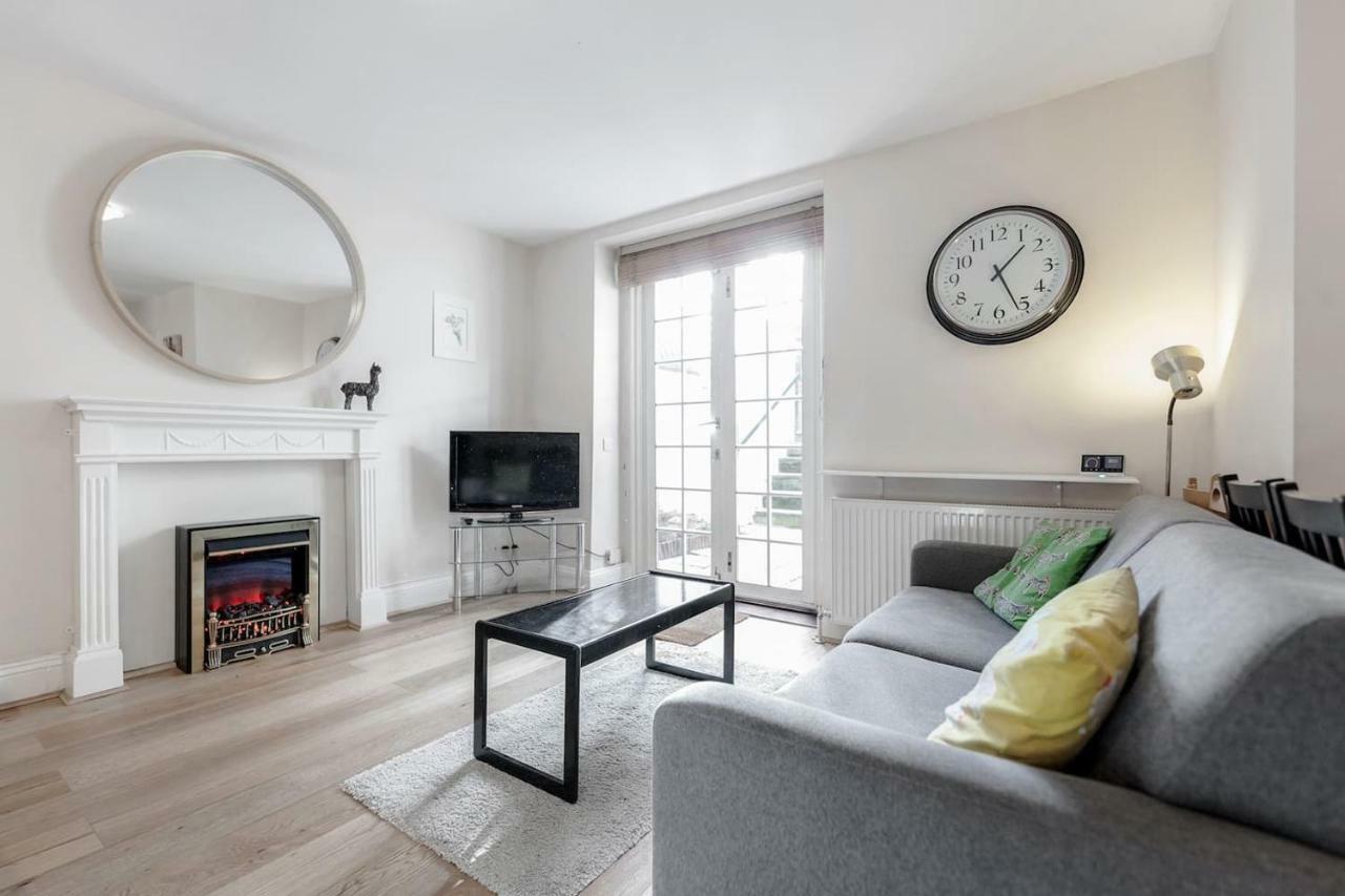 3 Bedroom Garden Flat - Central Location Londra Esterno foto