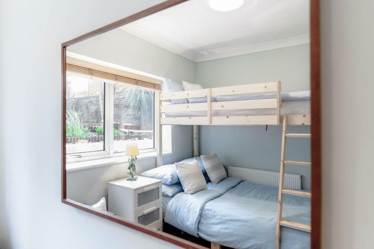 3 Bedroom Garden Flat - Central Location Londra Esterno foto